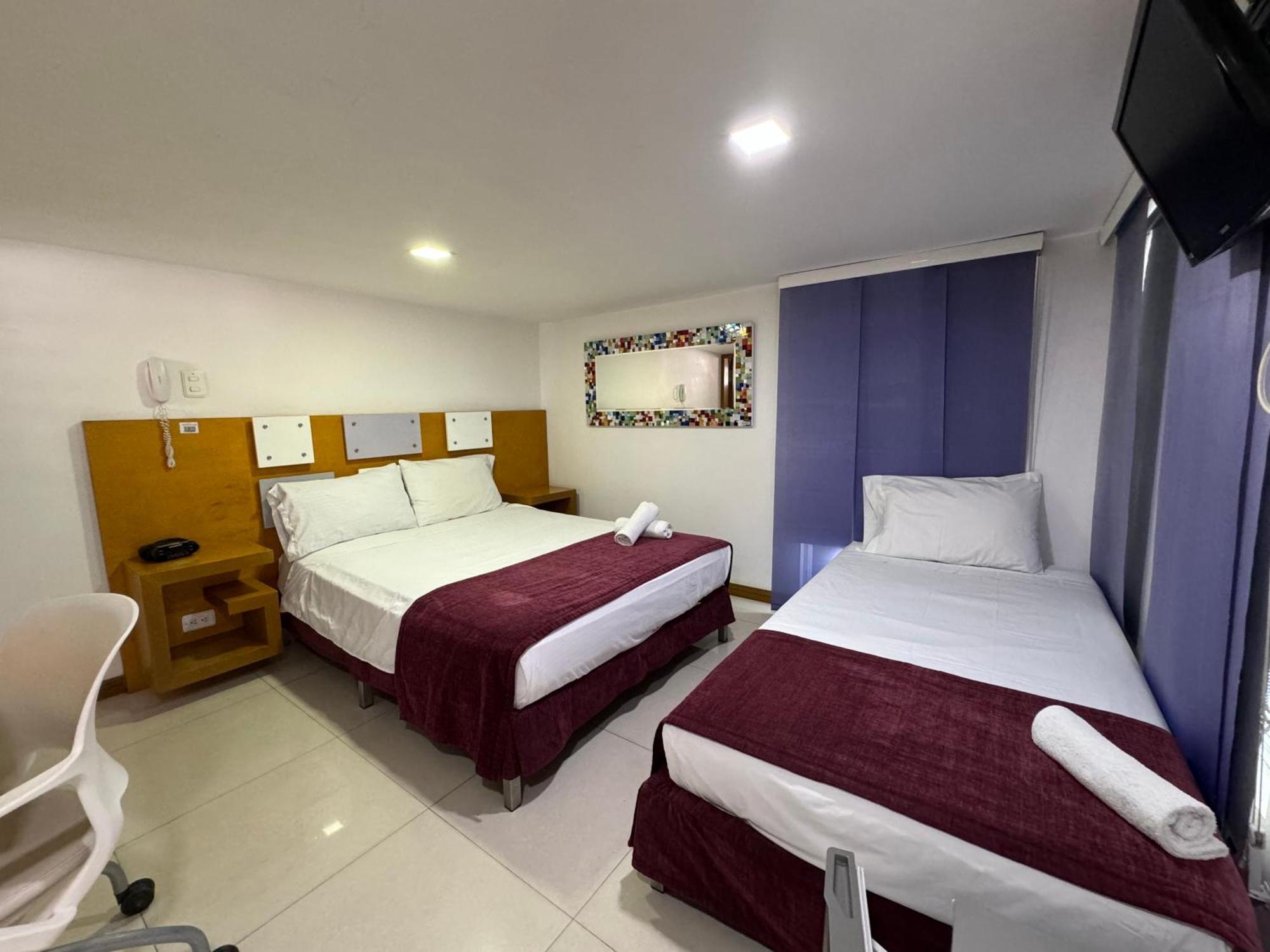 Hotel San Antonio Plaza Калі Екстер'єр фото